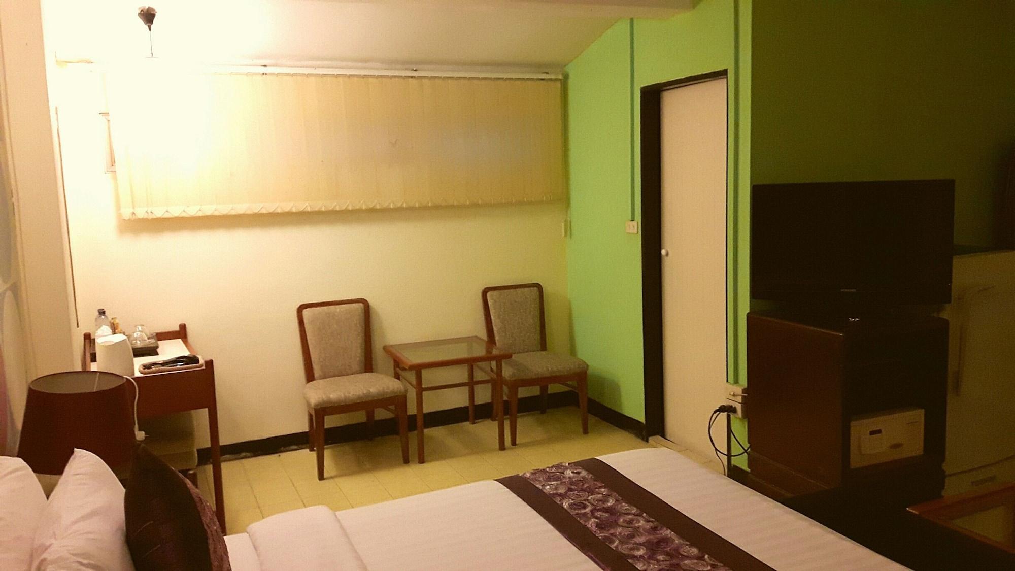 בנגקוק Sawasdee Sukhumvit Inn מראה חיצוני תמונה